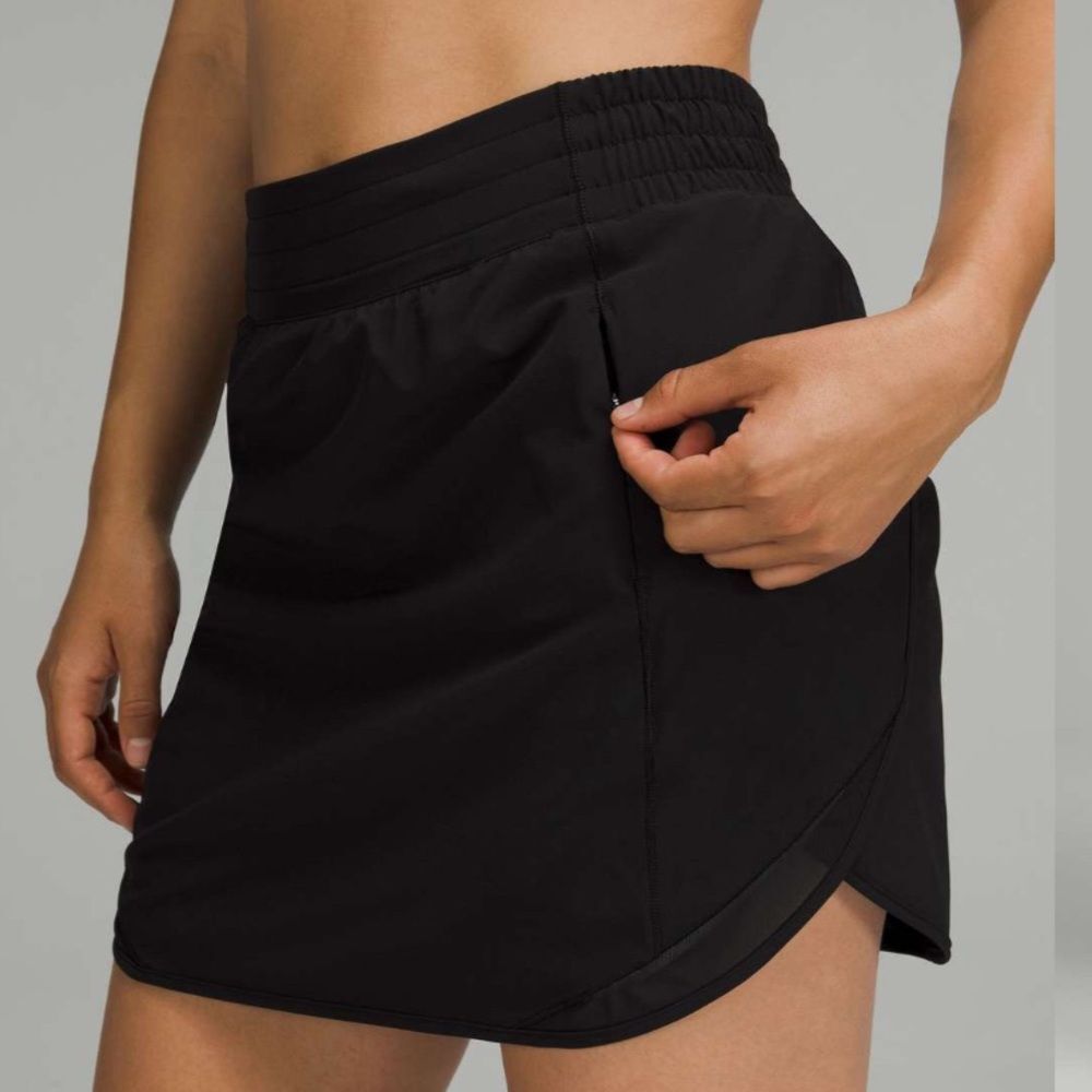 Lululemon Womens Size 2 Hotty Hot‎ High Rise Skirt Skort Long Black Athletic New